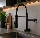 Torneira Gourmet Flex 360° Premium / Alcance todos os cantos da pia. Menos respingos. Mais praticidade.